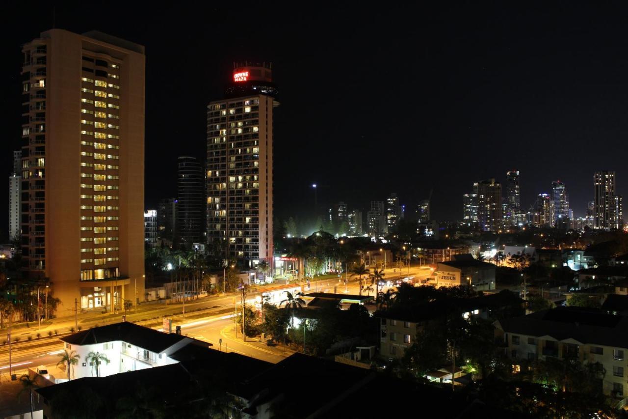 Serenity Surfers Paradise Gold Coast Exterior foto