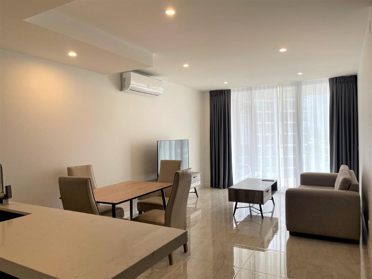 Serenity Surfers Paradise Gold Coast Exterior foto